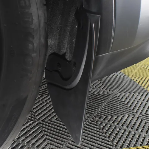Vista 4 de Kit de Accesorios de Repuesto de Tornillos Tesla - Retenedores de Guardabarros para Modelo Y, 3, S, X