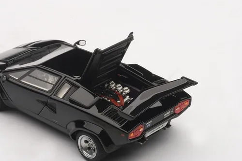 Vista 10 de Lamborghini Countach 5000S (Negro) (Modelo fundido a presión)