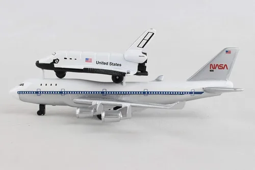 Vista 5 de Daron Space Mission - Juego de juguetes Boeing 747 y transbordador espacial, auténticas representaciones de naves espaciales, juegos empaquetados