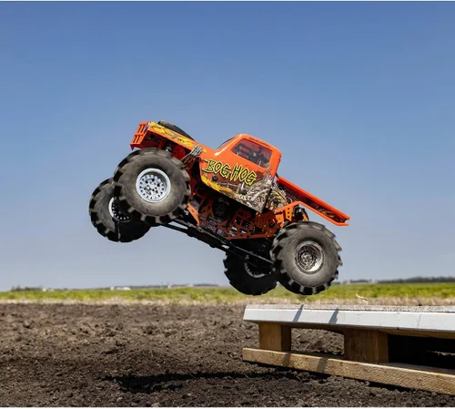 Vista 5 de Losi RC Crawler LMT 4 ruedas de eje sólido Mega Truck sin escobillas RTR Baterías y cargador no incluido Bog Hog LOS04024T2