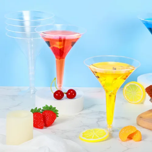 Vista 5 de Zopeal 32 vasos de Martini de plástico de 8 onzas, transparentes, desechables, para cóctel, postre, parfait, vasos apilables de plástico para boda