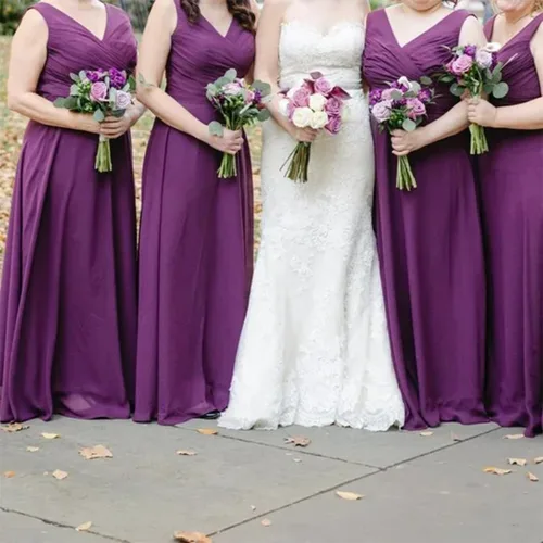 Vista 3 de Vestidos de dama de honor, vestido largo de gasa para invitados de boda, plisado, cuello en V, abertura alta, sin espalda, vestido formal COO2 Fucsia