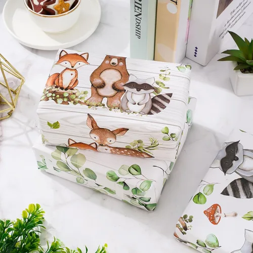 Vista 4 de AnyDesign 12 hojas de papel de regalo de criaturas del bosque, papel de regalo de eucalipto de animales de la selva, papel de arte plegado plano