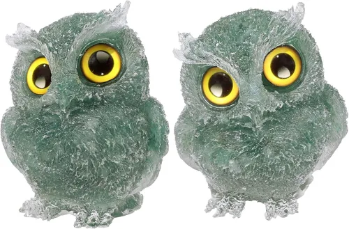 Vista 10 de TUMBEELLUWA Juego de 2 mini adornos de figura de búho de cristal de amatista, estatuas decorativas de búho de resina para mesa de oficina en casa