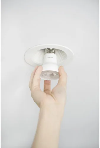 Vista 4 de Philips LED 50W PAR20 blanco brillante SO 3Pk