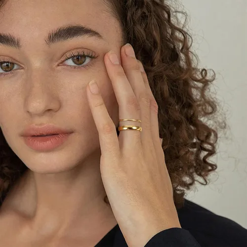 Vista 3 de Jstyle Anillos rellenos de oro de 14 quilates para mujer, anillos apilables, anillos de oro finos, anillos simples y lisos, anillo de ajuste cómodo