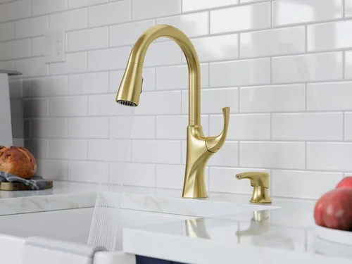 Vista 6 de Pfister Miri 2.0 Llave de cocina con rociador extraíble y dispensador de jabón, de un solo mango, arco alto, certificada por NSF, acabado en oro Oro