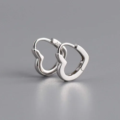 Vista 2 de 925 Sterling Silver Small Huggie Hoop Earrings Heart Shaped, White Gold Plated
