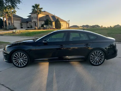 Vista 3 de Revestimiento de vinilo opaco cromado para Audi A5 S5 Sportback 2018-2021 (negro brillante)