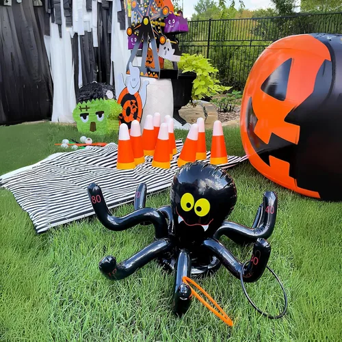 Vista 5 de Juego para lanzar aros inflable en forma de araña de Fun Express, paquete de 2