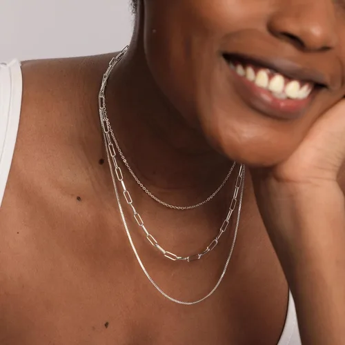 Vista 6 de Kyerlyn Collar en capas para mujer, chapado en oro de 14 quilates, collar de espiga de doble capa, collar de cadena de serpiente de doble capa