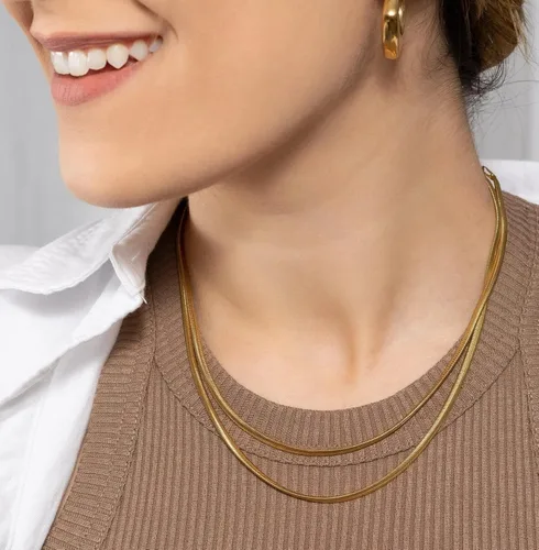 Vista 2 de JoycuFF Collar de oro para mujer, delicado collar de gargantilla en capas para mujer, caja de clip de serpiente, cuerda Figaro, collar de cadena