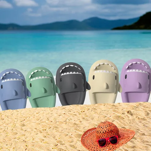 Vista 6 de Lindas pantuflas y sandalias con temática de tiburón, diseño unisex de tiburón nube de dibujos animados con suela antideslizante para niños, mujeres