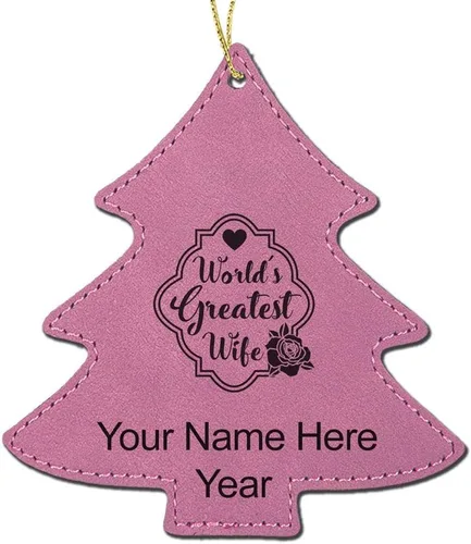 Vista 4 de LaserGram Adorno de Navidad personalizado, la esposa más grande del mundo, piel sintética, idea de regalo grabada con láser personalizado