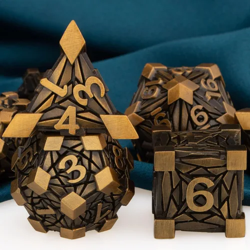 Vista 2 de ARUOHHA DND - Juego de dados de metal con caja de regalo, 7 piezas de dados poliédricos de oro antiguo, juego de rol hecho a mano de 6 caras D y D