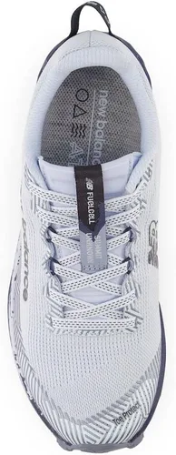 Vista 5 de New Balance Tenis de correr FuelCell Summit Unknown V4Trail para mujer