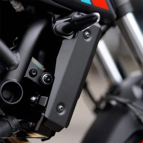 Vista 2 de Accesorios de motocicleta Cubiertas laterales de radiador Protector de rejilla de radiador para MT 07 MT07 FZ 07 FZ07 2018 2019 2020 2021