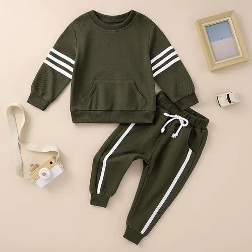 Vista 2 de Conjunto de ropa de otoño para niño pequeño, sudadera con cuello redondo y pantalones a rayas