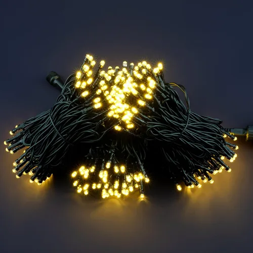 Vista 3 de Cadena de 300 luces LED de Navidad de color blanco cálido, 30.5 metros de luces LED de gran angular de 5mm con adaptador de 8 modelos (cable negro)