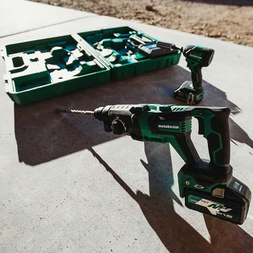 Vista 17 de Metabo HPT Martillo giratorio sin escobillas MultiVolt™ SDS Plus de 36 V con mango en D de 1-1/8 pulgadas, solo cuerpo de herramienta de martillo