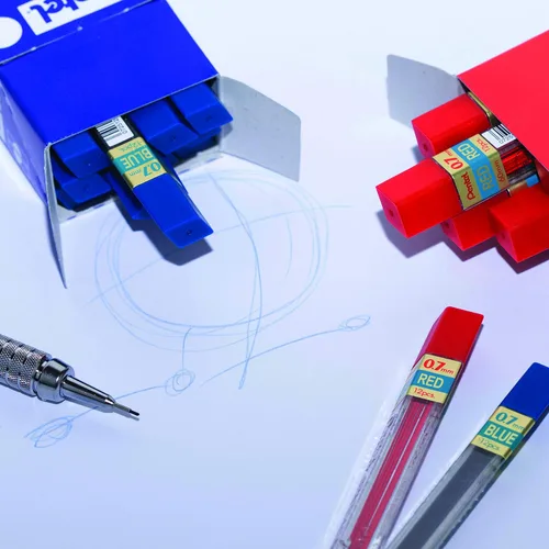 Vista 4 de Pentel Recarga de 12 unidades, 0.028 in, mediano, rojo plomo (PPR-7)