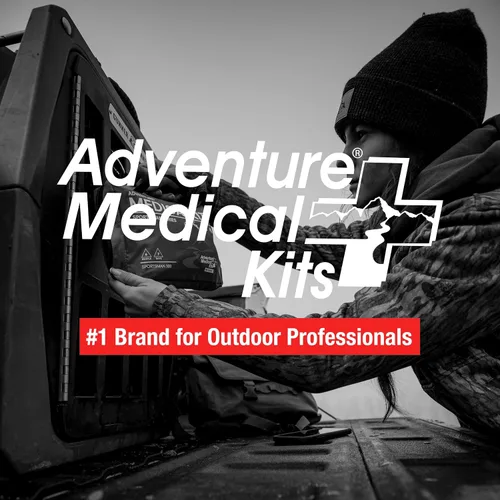 Vista 7 de Adventure Medical Kits Sportsman Series Kit médico - 300 - Kit de primeros auxilios para camping, senderismo, caza y más - para 6 personas durante 7