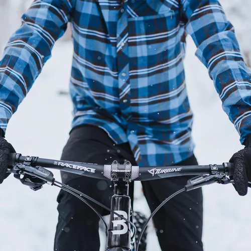 Vista 8 de Club Ride Camisa de franela Daniel para hombre, ropa elegante, cómoda y versátil para exteriores, perfecta para ciclismo y uso casual
