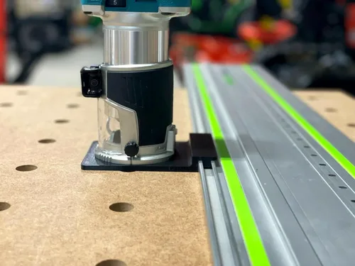 Vista 7 de Adaptador de riel de guía ToolCurve compatible con enrutador Makita - Fabricado en EE. UU