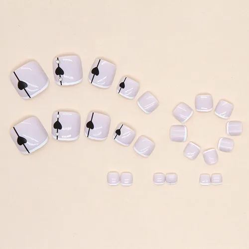 Vista 4 de Uñas postizas a presión francesas blancas, uñas postizas cuadradas cortas, puntas de uñas rosadas, punta de flecha negra, piercing de corazón, uñas
