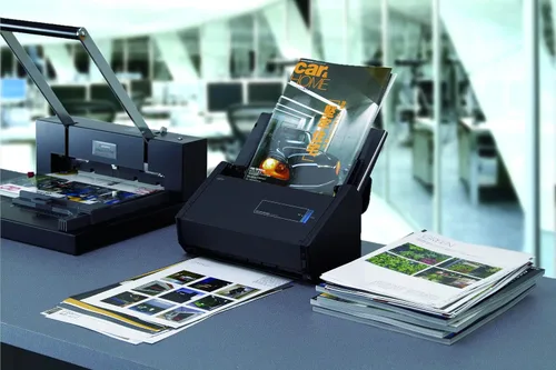 Vista 2 de Escaner Fujitsu IX500, Negro
