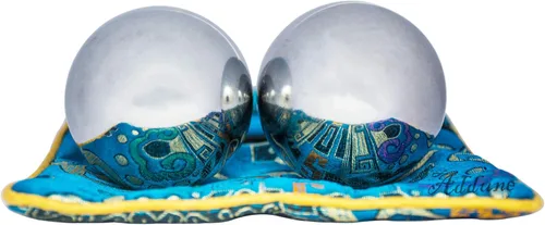 Vista 2 de AD Pelota china de hierro sólido Baoding pesada sin timbre acero inoxidable cromado bolas de ejercicio de salud para terapia de manos grandes