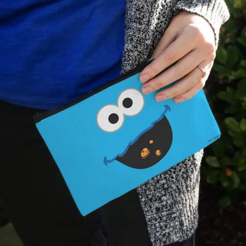 Vista 3 de GRAPHICS & MORE Bolsa organizadora para lápices con diseño de monstruo de galletas de Barrio Sésamo