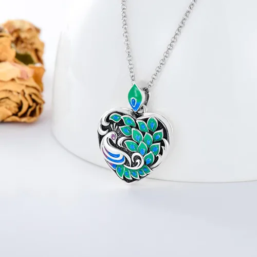 Vista 2 de SOULMEET Collar con medallón de búho de sabiduría en forma de corazón, colibrí, pavo real, pájaro cardenal que sostiene fotos de fotos, joyería