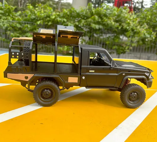 Vista 7 de HLSFWDRIVE MN82S RC Truck 1/12 RC Crawler Toyota Land Cruiser