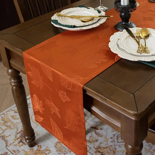 Vista 18 de Joyfol Day Caminos de Mesa Jacquard Verde de Navidad, Camino de Mesa Floral de Damasco Impermeable para Navidad, Vacaciones, Festival de Invierno
