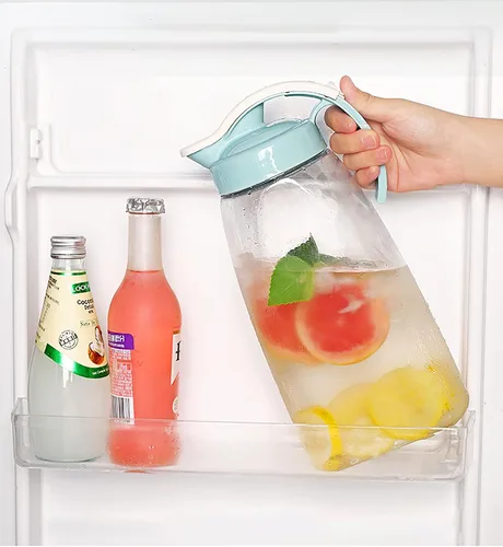 Vista 5 de Frcctre Paquete de 2 jarras de agua de plástico con tapa, jarra hermética transparente de 74 onzas para jugo, café, té helado, limonada, resistente