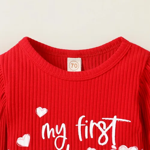 Vista 4 de YOUNGER TREE Conjunto de 3 piezas de ropa de San Valentín para bebé, recién nacida, mi primer día de San Valentín, mameluco con patrón de amor