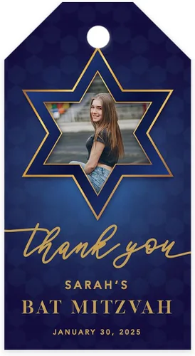 Vista 13 de Andaz Press Paquete de 60 etiquetas personalizadas de Bar/Bat Mitzvah con cuerda, etiquetas clásicas de regalo de agradecimiento Art Deco con foto