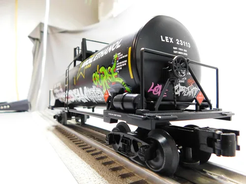 Vista 5 de Lionel Graffiti UNI-Body Tank CAR O Gauge 2223110-T