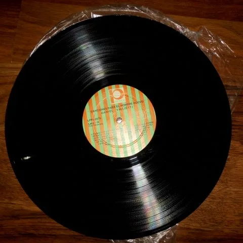 Vista 5 de Canciones para el Hombre Nuevo, Daniel Viglietti. LP Vinyl