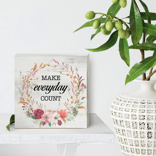 Vista 4 de Caja inspiradora de madera con texto en inglés "Make Everyday Count", decoración rústica con frase motivacional, con texto en inglés, caja