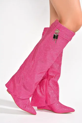 Vista 2 de Cape Robbin Botas de diamantes de imitación para mujer, con candado, hasta la rodilla, tacón de cuña, punta puntiaguda, botas altas de meter