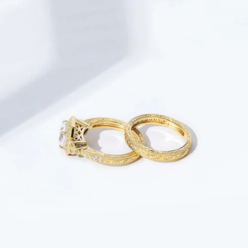 Vista 40 de Amazon Essentials Anillo antiguo de plata de ley chapada en platino o oro con circonita cúbica de elementos infinitos de corte Asscher