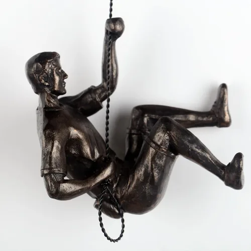 Vista 7 de Gran conjunto de 3 esculturas de pared de hombres escalando Arte decorativo de pared nórdica de simplicidad moderna, esculturas de hombre escalador