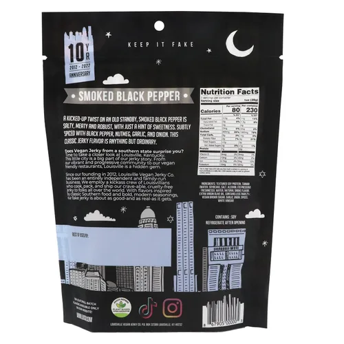 Vista 2 de Louisville Vegan Jerky - Carne vegana y vegetariana de pimienta negra ahumada, 0.67 oz de proteína de soja sin OMG, 310 calorías por bolsa