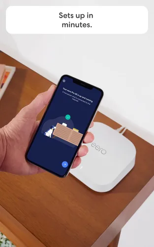 Vista 7 de Router wifi de malla Amazon eero Pro 6E con suscripción anual a eero Plus (renovación automática). Cobertura de hasta 2000 pies². Conecta >100