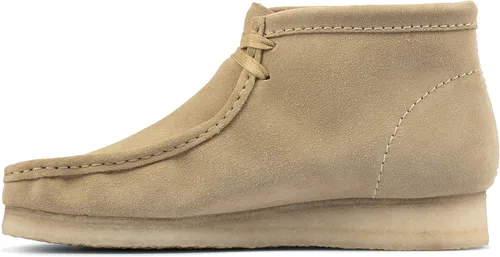 Vista 6 de Clarks Wallabee Chukka Botas para hombre gamuza Maple