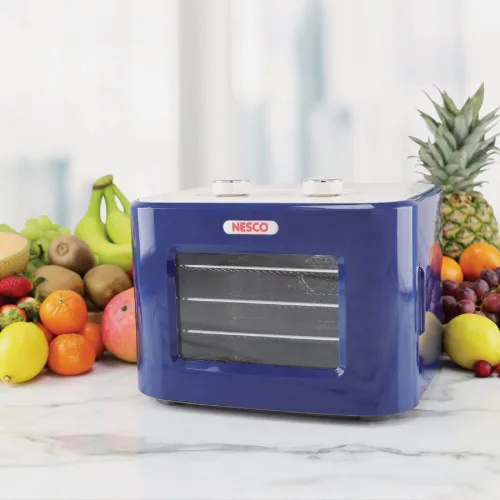 Vista 2 de NESCO Deshidratador de alimentos FD‑41B Snackmaster para aperitivos caseros fáciles, deshidratador de encimera azul simple con 4 bandejas