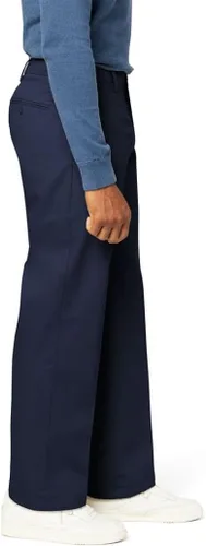 Vista 2 de Dockers Pantalones de ajuste relajado para hombre, color caqui sin hierro con protección contra manchas