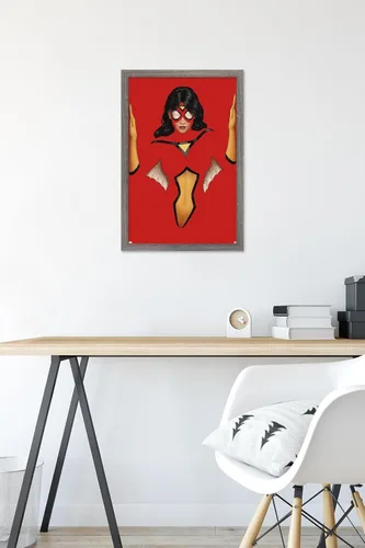 Vista 6 de Trends International Marvel Comics Spider Woman - Póster de pared Strikeforce #1, 22.4 pulgadas de largo x 14.7 pulgadas, versión enmarcada